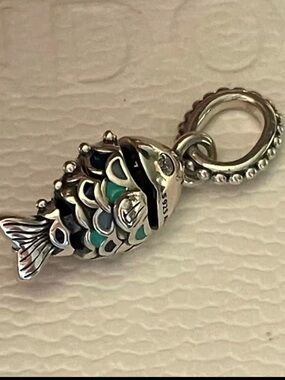 Pandora dangle